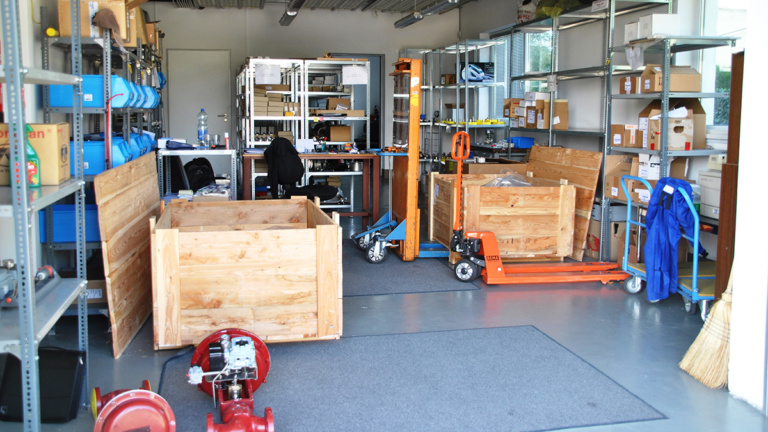 Warehouse service